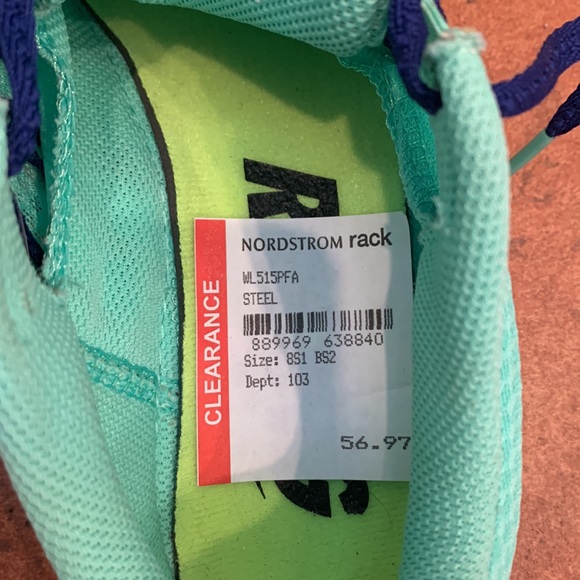 NWOT Nike Racing Distance Tennis Shoes - Picture 3 of 5